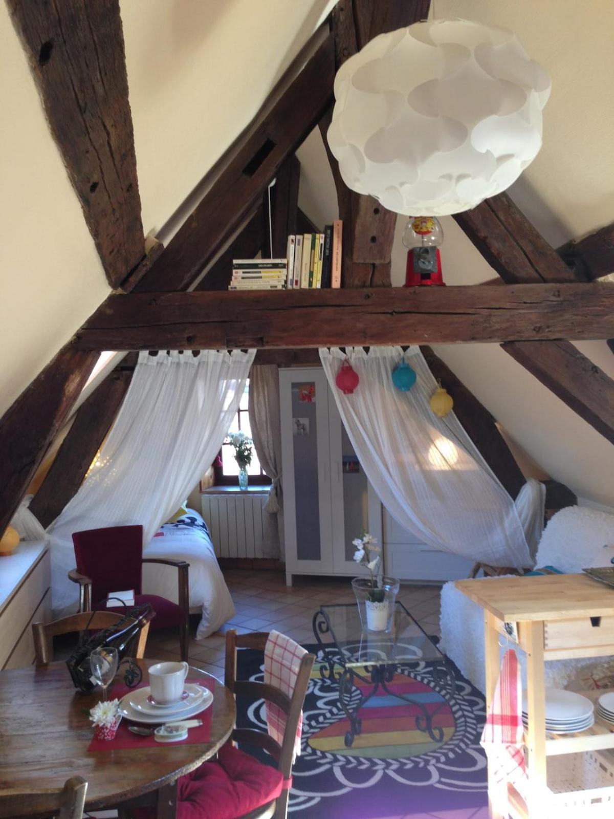 Pied A Terre Centre Apartment