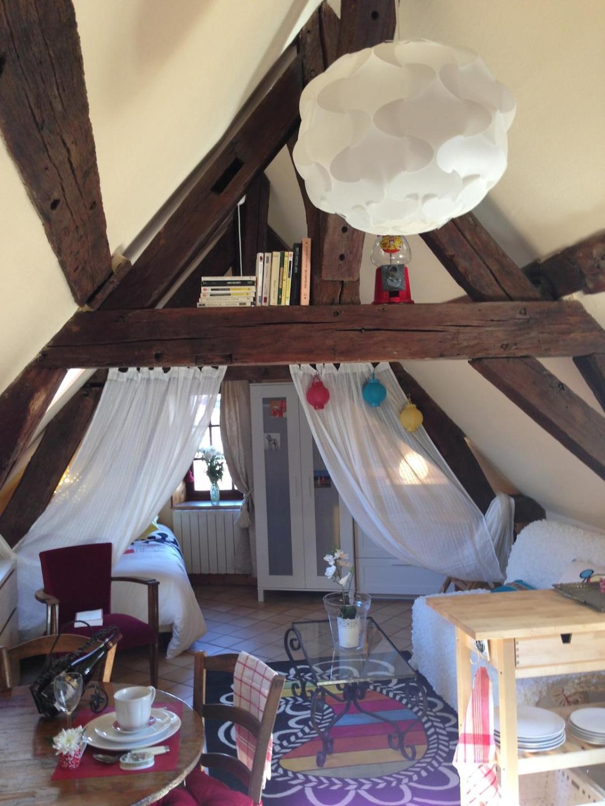 Pied A Terre Centre Apartment